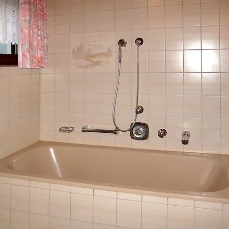 Apartmán Ferienwohnung Hauser 220w